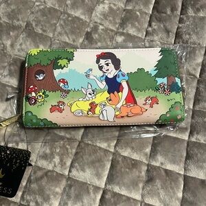 Loungefly Snow White and the Seven Dwarfs wallet NWT